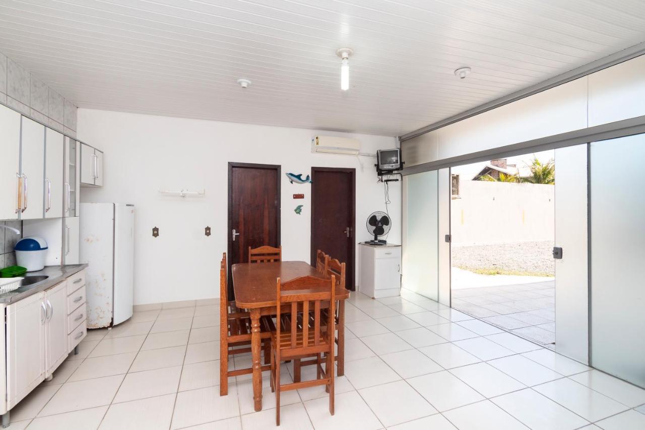 Residencial Ipe Amarelo Apartment Bombinhas Luaran gambar
