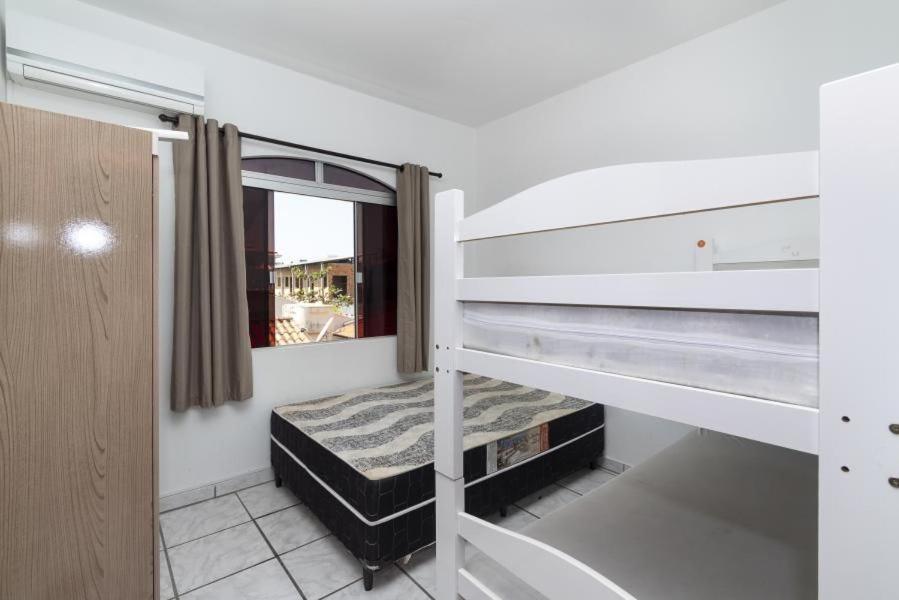Residencial Ipe Amarelo Apartment Bombinhas Luaran gambar