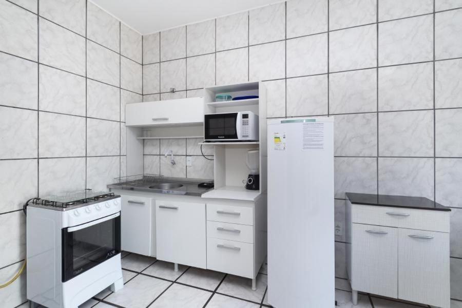 Residencial Ipe Amarelo Apartment Bombinhas Luaran gambar